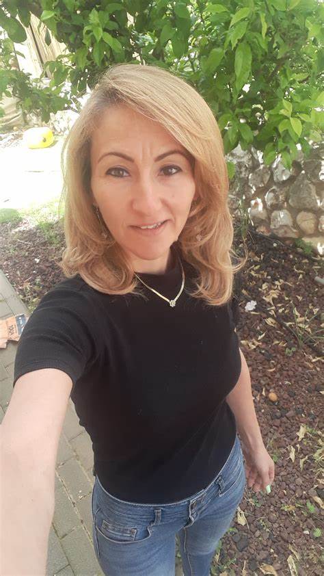 Mirela